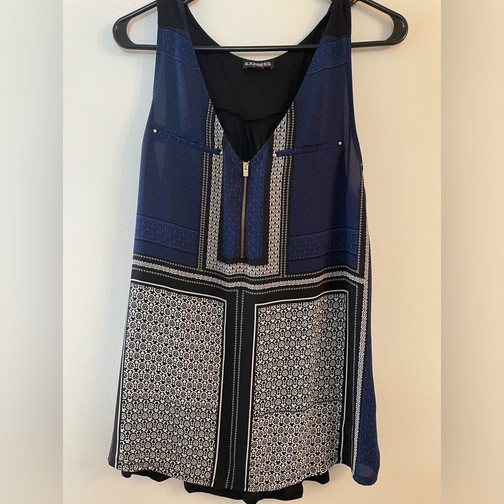 Express • Large • Blue, White & Black Tank Top